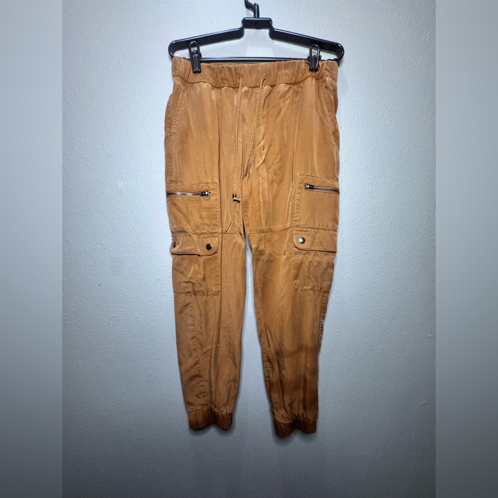 Banana Republic Factory Tan Ankle Cargo Pants